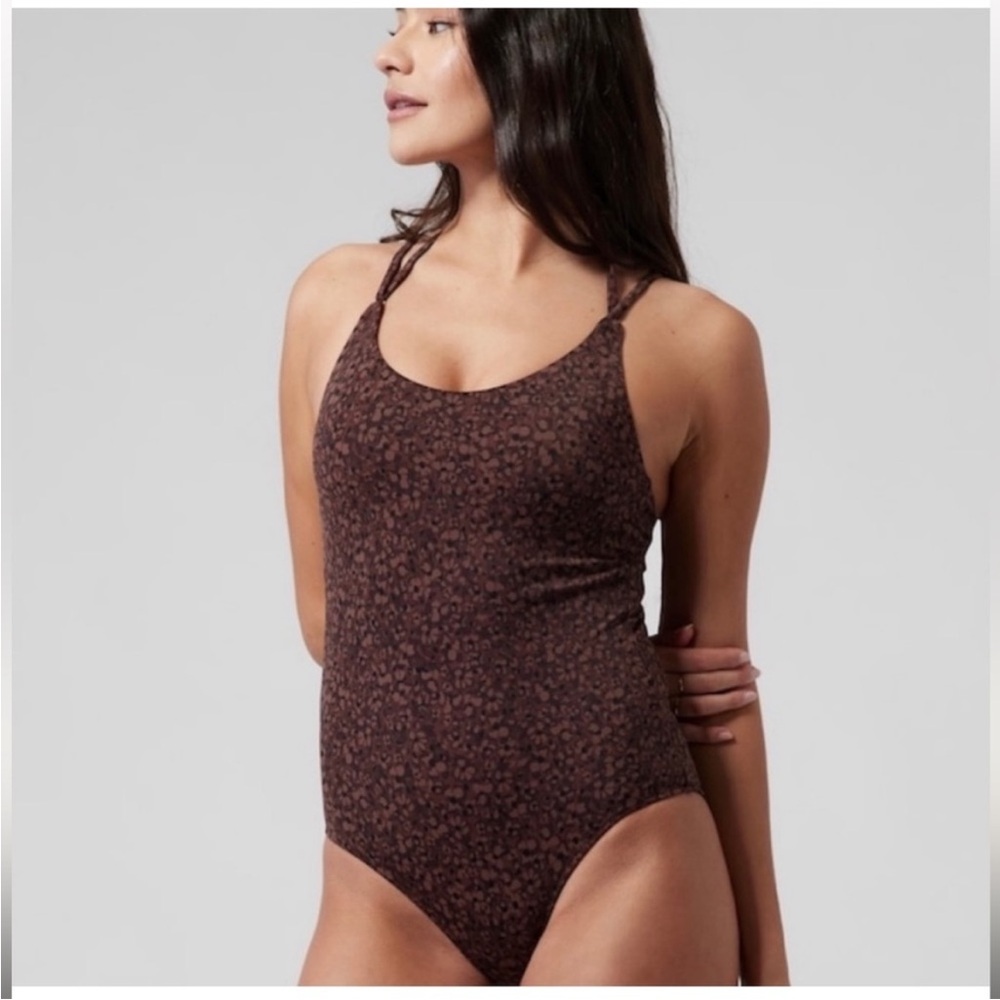 Athleta Keyhole Black/Brown Print Swimsuit (XXS)